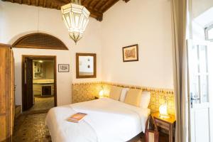 Postel nebo postele na pokoji v ubytování Riad l'Ayel d'Essaouira