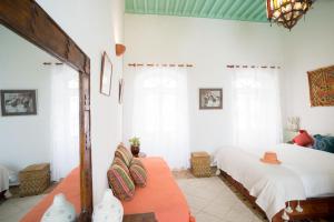 Postel nebo postele na pokoji v ubytování Riad l'Ayel d'Essaouira