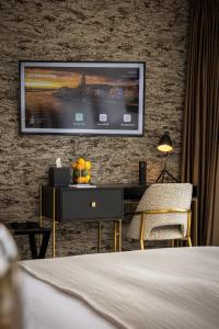 TV a/nebo společenská místnost v ubytování The River Suites