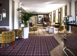 Posezení v ubytování Barton Hall Hotel & Spa