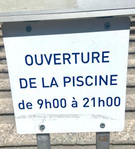Certifikát, ocenenie alebo iný dokument vystavený v ubytovaní Studio 5 minutes Cannes et plages, terrasse, piscine