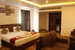 Ảnh trong thư viện ảnh của Hotel Peacock Pride ở Karīmnagar