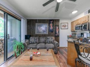 Køkken eller tekøkken på Hunters Lodge