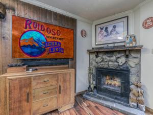 Et tv og/eller underholdning på Hunters Lodge