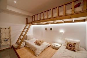 Ένα ή περισσότερα κρεβάτια σε δωμάτιο στο Salt Life Villa +19 φωτογραφίες