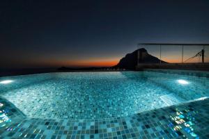 Πισίνα στο ή κοντά στο Salt Life Villa