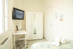 Afbeelding uit fotogalerij van Guest House Garden dei Mille in Reggio Emilia +8 foto's