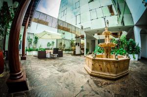 Fotografie z fotogalerie ubytování Gran Bolivar Hotel - Trujillo, Perú v destinaci Trujillo