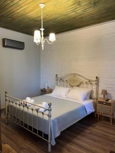 Postel nebo postele na pokoji v ubytování Kostoulashouse