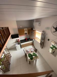 an overhead view of a kitchen and living room at Casa de Seu Bandeira in Maragogi