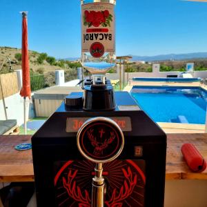 Basen w obiekcie Cortijo naturista con vistas-clothing optional lub w pobliżu