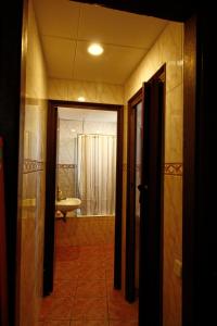 Kúpeľňa v ubytovaní Hostal Dragonflybcn