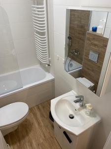 Kylpyhuone majoituspaikassa Bonarka