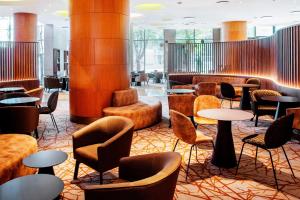 Posedenie v ubytovaní The Westin Warsaw