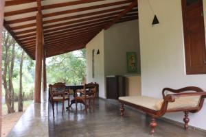 Ruang duduk di WildEscape, Yala Blocks 3 & 5