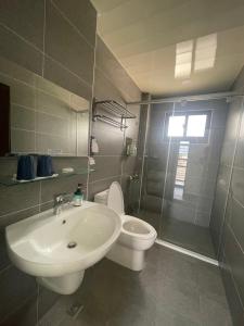 Koupelna v ubytování Mian Bao Homestay