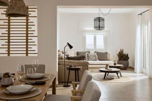 Χώρος καθιστικού στο Aelios Villa Naxos