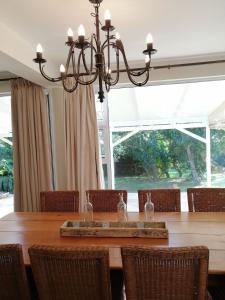 Fotografie z fotogalerie ubytování ELLIOT 22, 100m from beach & river mouth v destinaci Kenton on Sea + 167 fotografií