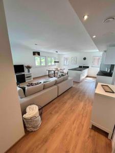 Kuchyň nebo kuchyňský kout v ubytování Ferienwohnung in Neubau + 7 fotografií