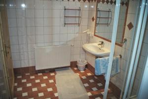 Kúpeľňa v ubytovaní Bergführerhaus