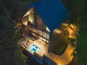 Bazen u objektu MONTE PINE CHALETS ili u blizini