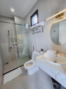 Koupelna v ubytování Hân Cao Hotel
