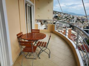 Balcony o terrace sa Saranda View