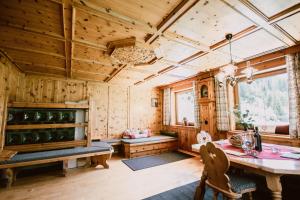 Posezení v ubytování Nedererhof - Ferienwohnung Gamskar