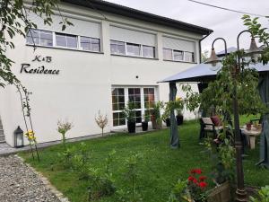 Ogród w obiekcie K&B Residence