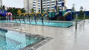 Bazén v ubytování Horizon Suites Sepang - Budget Studio Unit nebo v jeho okolí