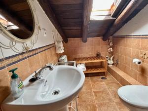 A bathroom at Casa Artista