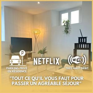 TV a/nebo společenská místnost v ubytování Accès Mer - Netflix - Fibre - T2 IODELYS