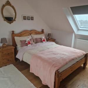 Postel nebo postele na pokoji v ubytování 3 Bedroom Apartment max 5 Pax Musselburgh