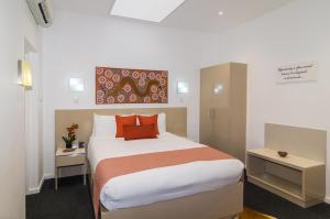 Vuode tai vuoteita majoituspaikassa North Adelaide Boutique Stays Accommodation