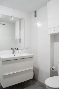 Ett badrum på Cómodo y funcional apartamento en Iturrama
