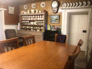 Fotografie z fotogalerie ubytování Larchgrove - 1800s Irish Farmhouse v destinaci Carlow + 37 fotografií