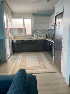 Kuchyň nebo kuchyňský kout v ubytování Yazlık