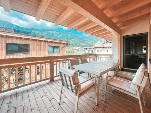 Balkón nebo terasa v ubytování VIVAZILARE Loft - Apartment with Balcony & Parking in Zillertal, presented by AlpenLuxus