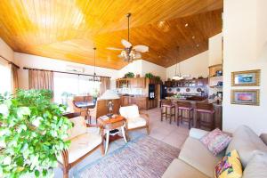 Gallery image of Casa Margarita in Potrero