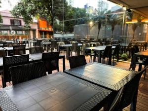 Um restaurante ou outro lugar para comer em Hotel Vivenzo Savassi Belo Horizonte