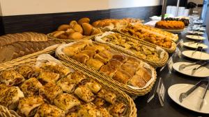 Comida no hotel ou em algum lugar perto