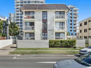 Το κτήριο όπου στεγάζεται  το διαμέρισμα