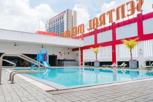 Bazén v ubytování Hotel Sentral Melaka @ City Centre nebo v jeho okolí