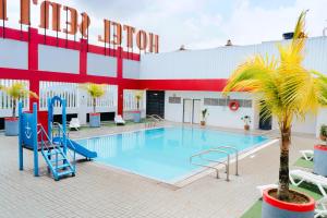 Swimmingpoolen hos eller tæt på Hotel Sentral Melaka @ City Centre