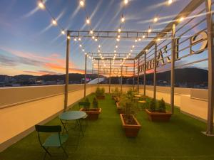 Afbeelding uit fotogalerij van De Lamour Hotel in Tongyeong +52 foto's