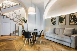 Posedenie v ubytovaní Ferrini Home - Piazza Trento