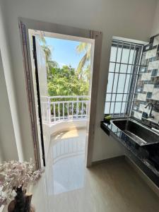 Rõdu või terrass majutusasutuses Light House, Unique & Cozy 2bhk