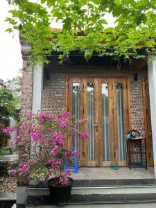 Fasade eller inngang på Villa Đường Lâm- Sơn Tây