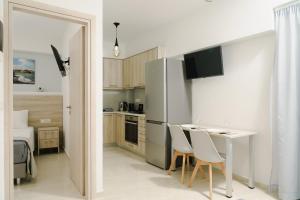 EDEL Luxury Apartments的厨房或小厨房