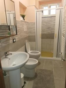 Koupelna v ubytování B&B Zì Camillo + 20 fotografií